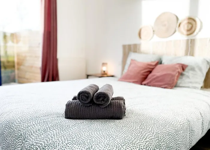 Jacuzzi Au Cocon Brestois * 布雷斯特