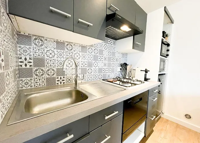 Jacuzzi Au Cocon Brestois Апартаменты Брест