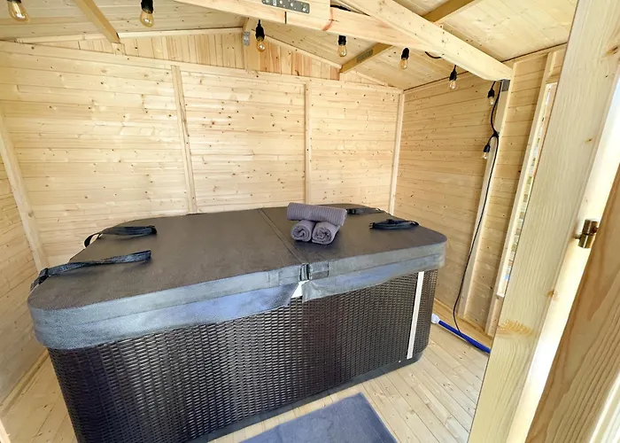 Jacuzzi Au Cocon Brestois *